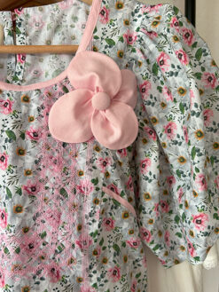 Alternative view of Blusa campesina